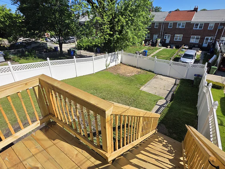 1310 Sherwood Ave — Photo 32