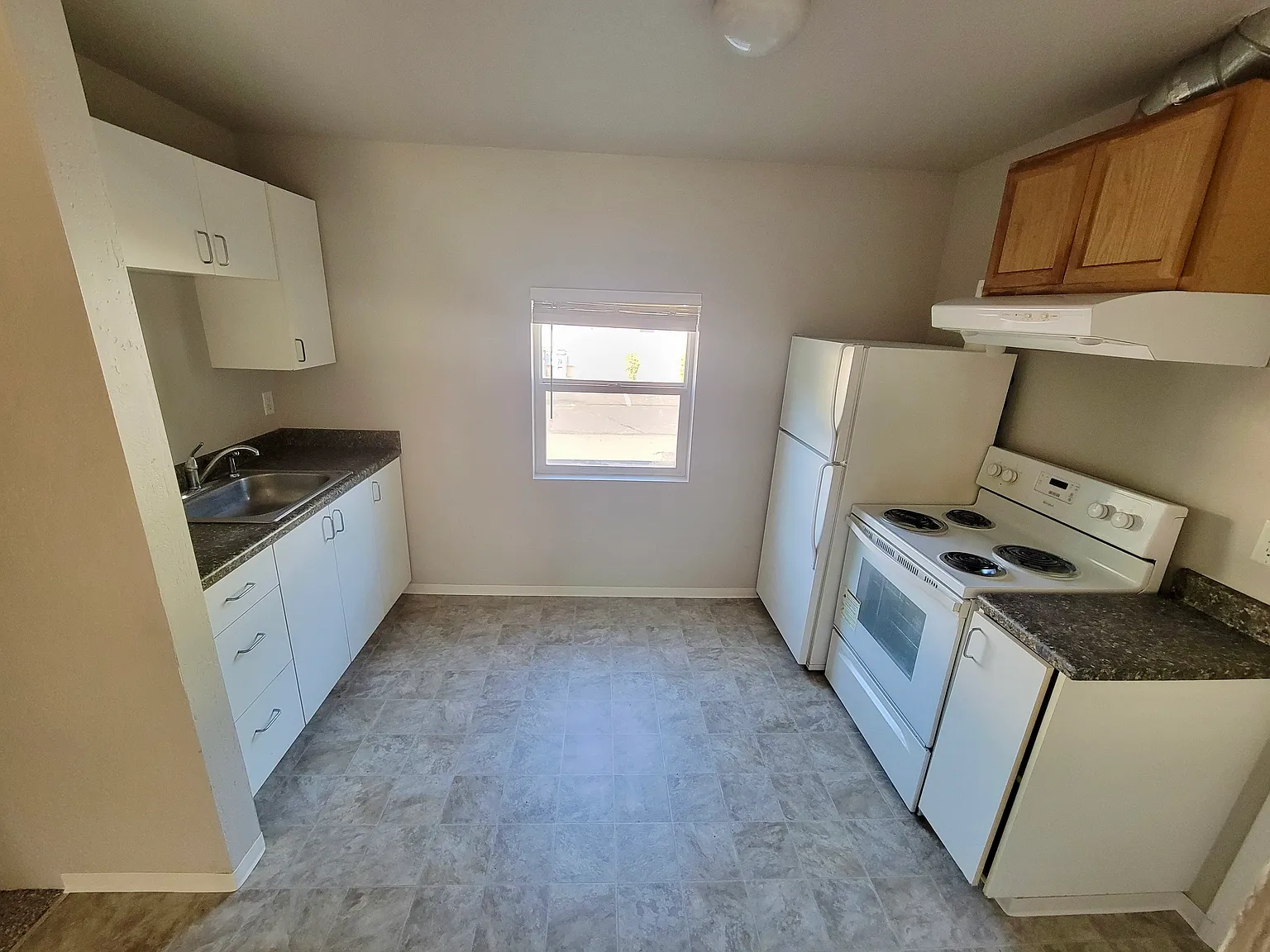 1 bed, $995 — Photo 1
