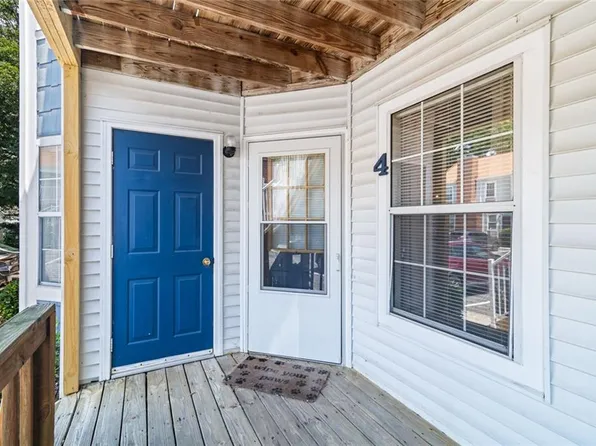 433 Lester Rd APT 4, Newport News, VA 23601