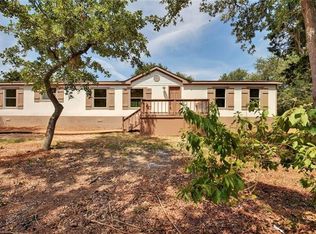 268 Lonesome Dove Dr, Cedar Creek, TX 78612
