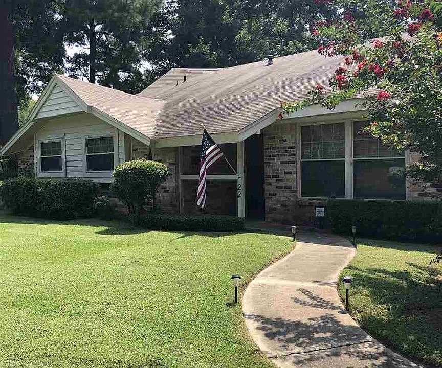 1st image of 22 Desoto Cir