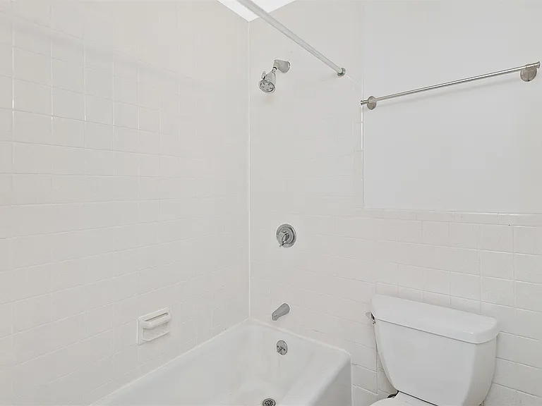 287 Harvard St #20 — Photo 18