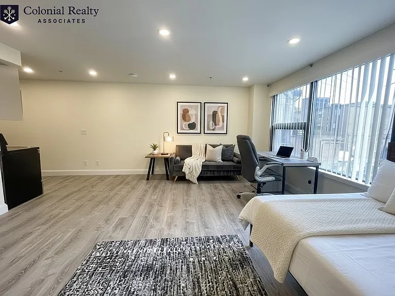 1034 Commonwealth Ave #303 — Photo 8
