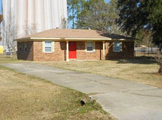 301 E Verbena Ave, Foley, AL 36535