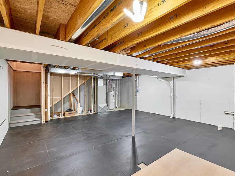 5 Aubrey Pl — Photo 30