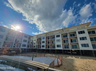 1800 Canal Dr #203, Carolina Beach, NC 28428