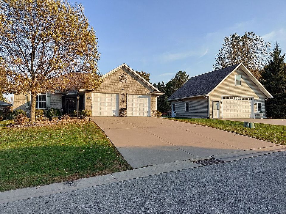 1st image of 513 Golf Side Ct