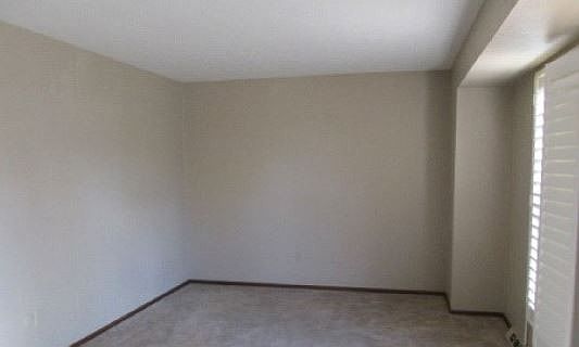 5th image of 615 Saint Rose Dr