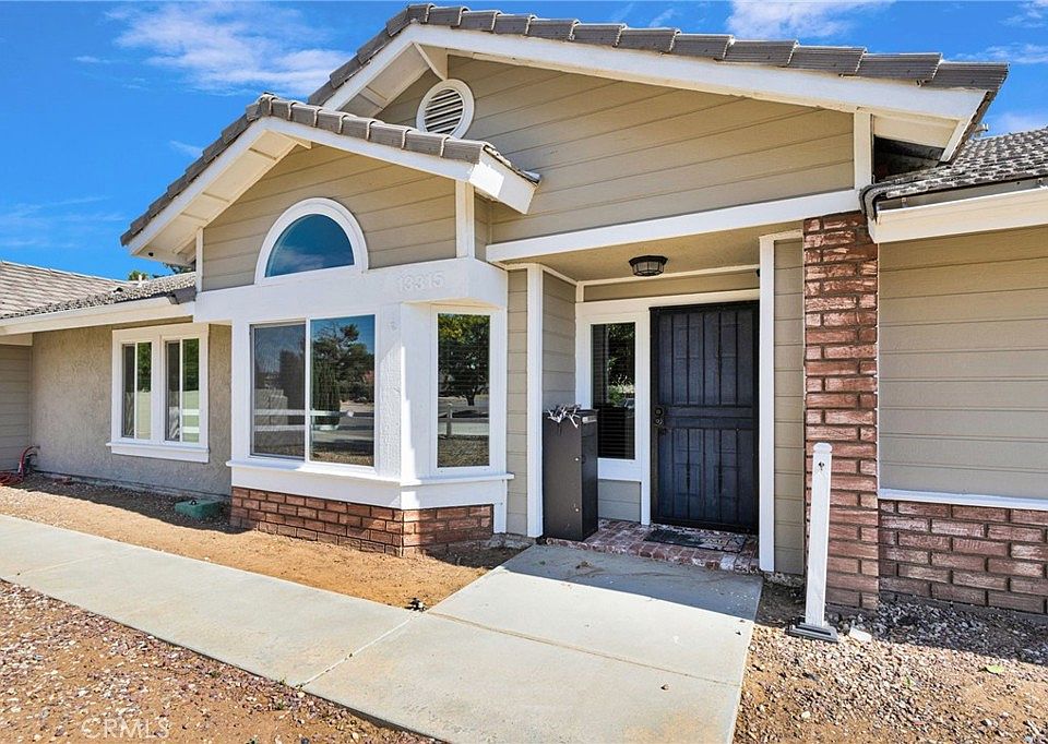 1st image of 13315 Cochise Rd