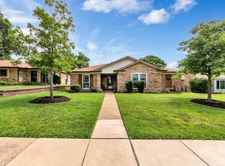 2618 W Wentwood Dr, Carrollton, TX 75007
