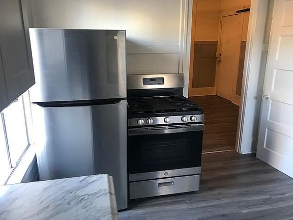3rd image of 1846 Island Ave #5