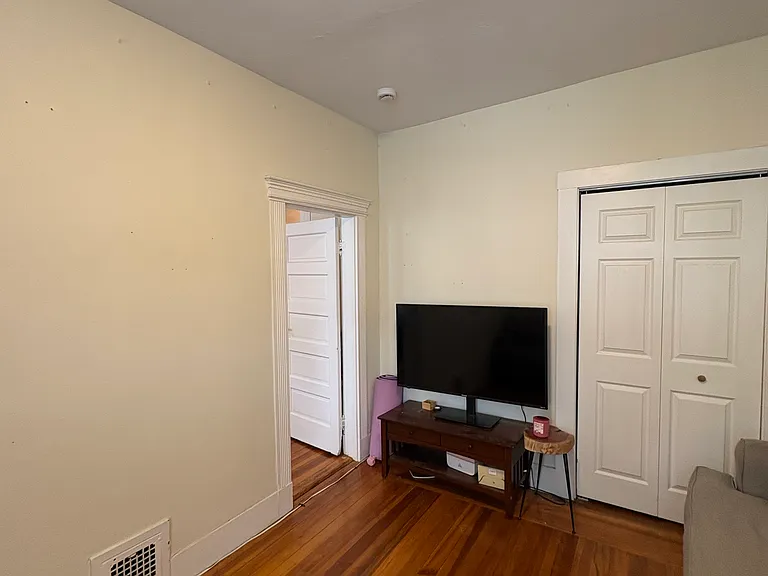 42 Brackett St — Photo 35