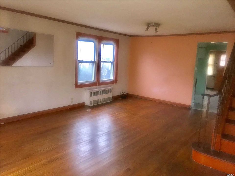 2nd image of 148 Hoffman Ave