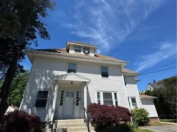 2249 Cranston St, Cranston, RI 02920