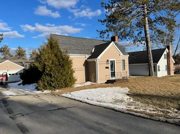 33 Coolidge Avenue, Caribou, ME 04736