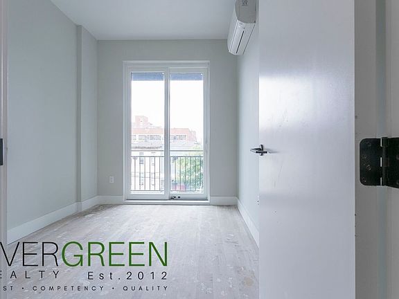 3rd image of 49 Wilson Ave APT 2A