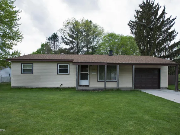 310 Boyes Dr, Battle Creek, MI 49037
