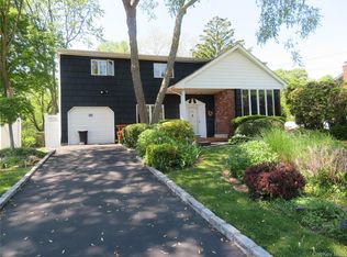 440 Spangle Drive, North Babylon, NY 11703