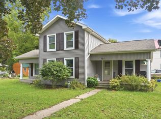 701 6th St, Howe, IN 46746
