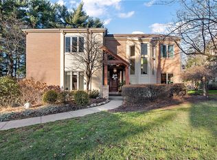202 Timber Ridge Rd, Pittsburgh, PA 15238