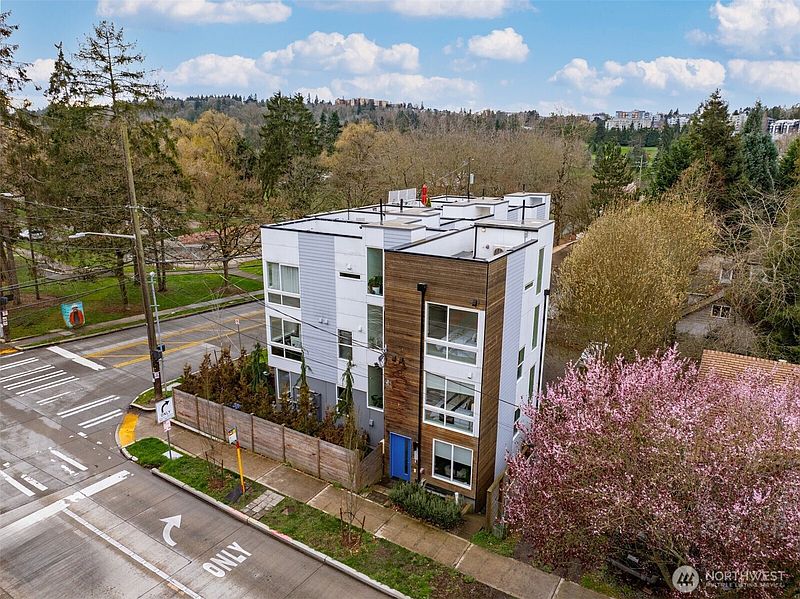 2nd image of 4155 Delridge Way SW