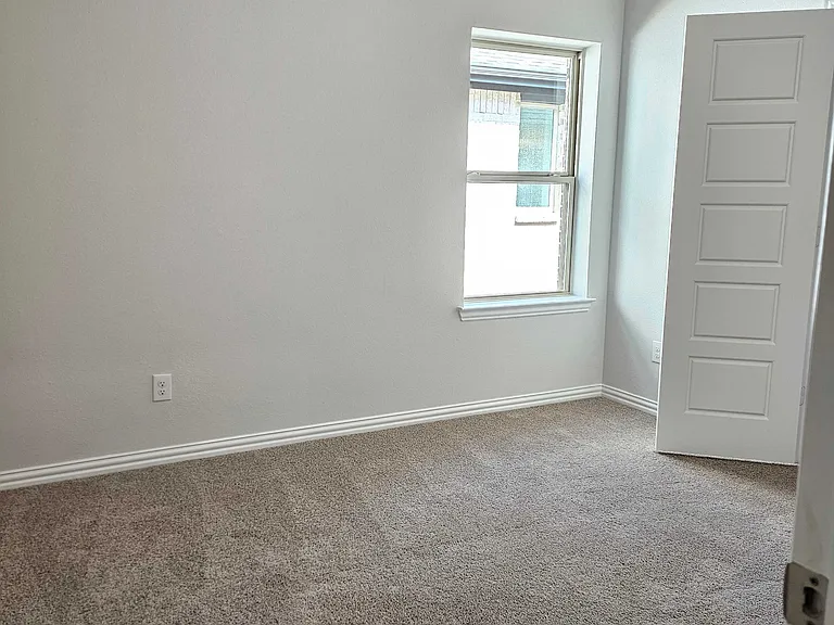 3853 Pearlwood Rd — Photo 10