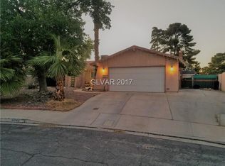 4042 Meadowglen Ave, Las Vegas, NV 89121