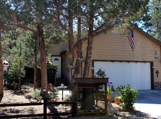 592 Pine Ln, Sugarloaf, CA 92386