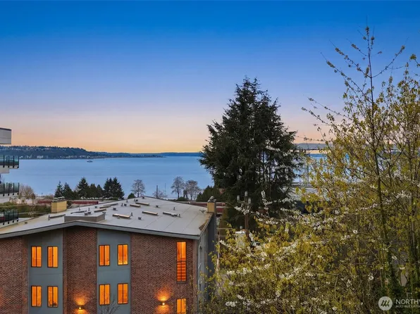 620 W Mercer Place #2B, Seattle, WA 98119