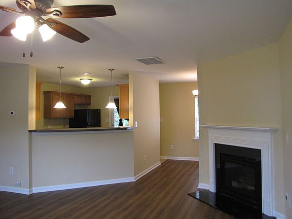 2nd image of 5117 Suda Dr