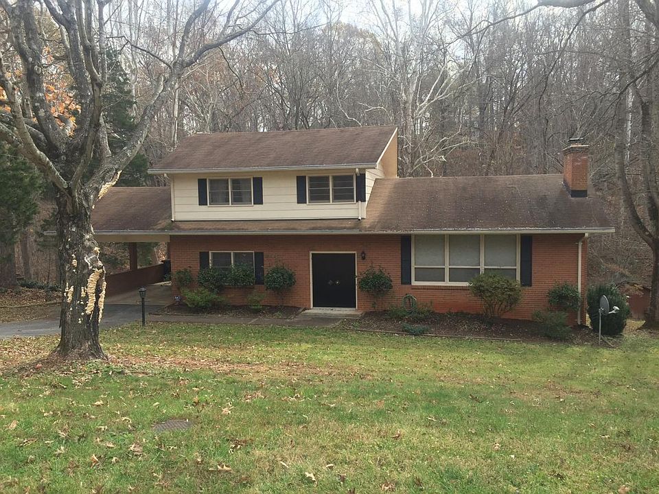 2nd image of 2308 Glencove Pl