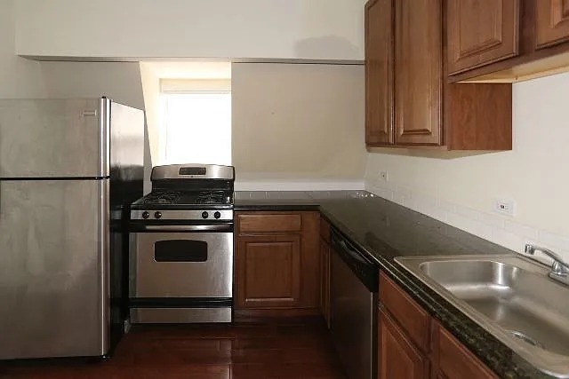 3426 W McLean Ave #CH2 — Photo 4