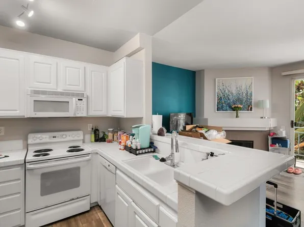 2220 Camino De La Reina #5214, San Diego, CA 92108