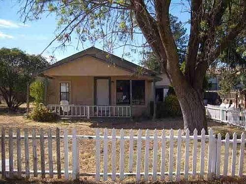 1st image of 1097 Vine Ave