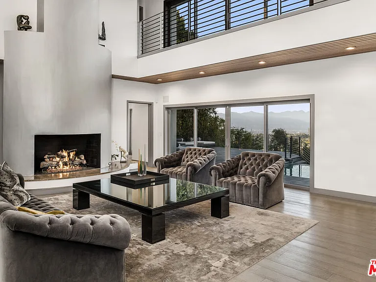 11955 Pinnacle Pl — Photo 4