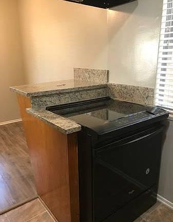 4th image of 6706 York Blvd APT 10
