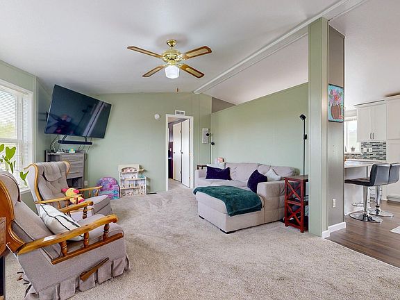 3rd image of 6805 Haag St