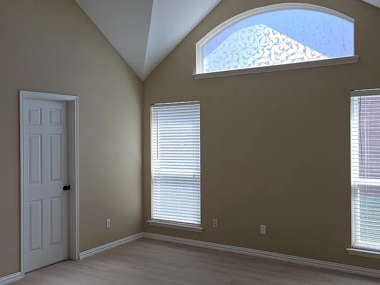 Back of master bedroom