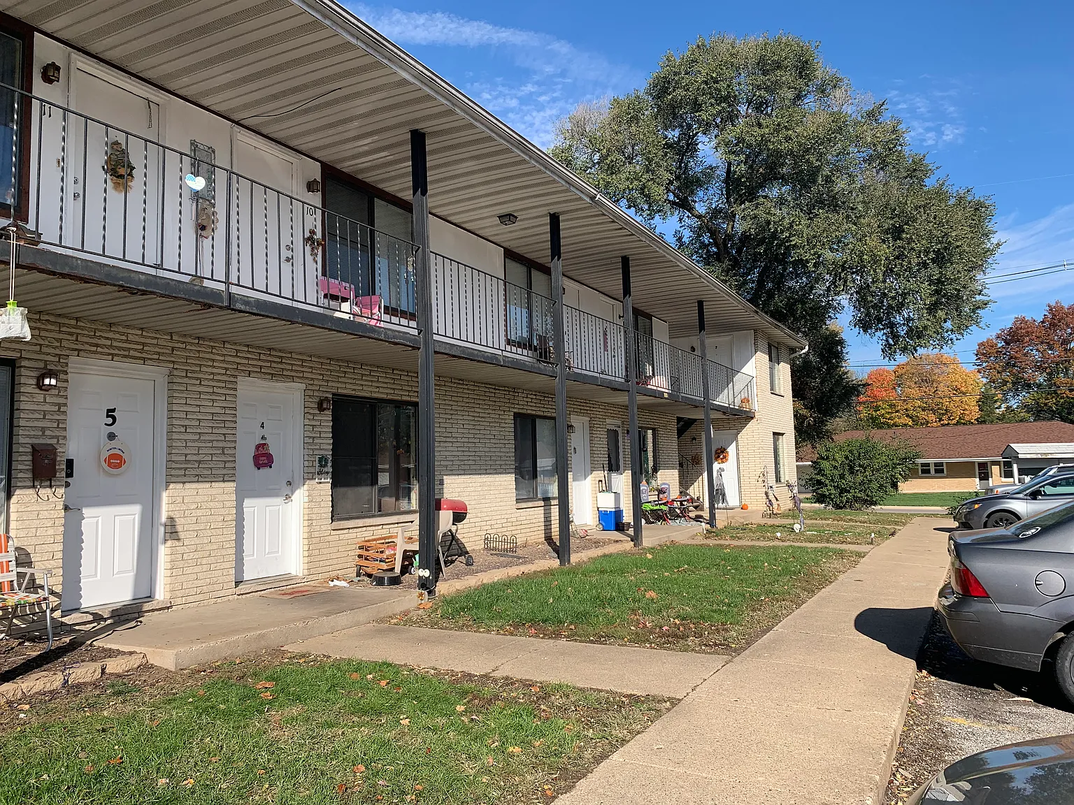 1 bed, 700 sqft, $699 — Photo 1