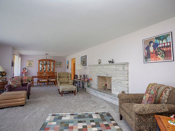 5th image of 4107 Guilford Rd
