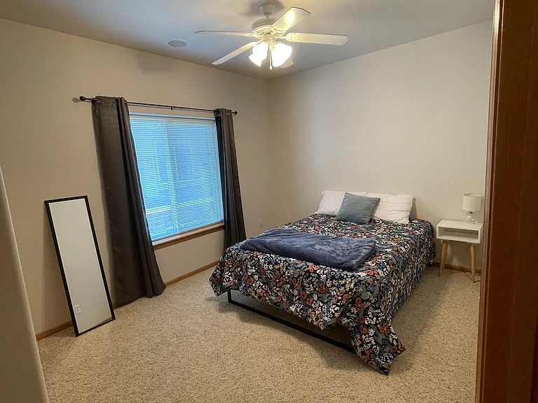 205 Sadler Ln — Photo 13