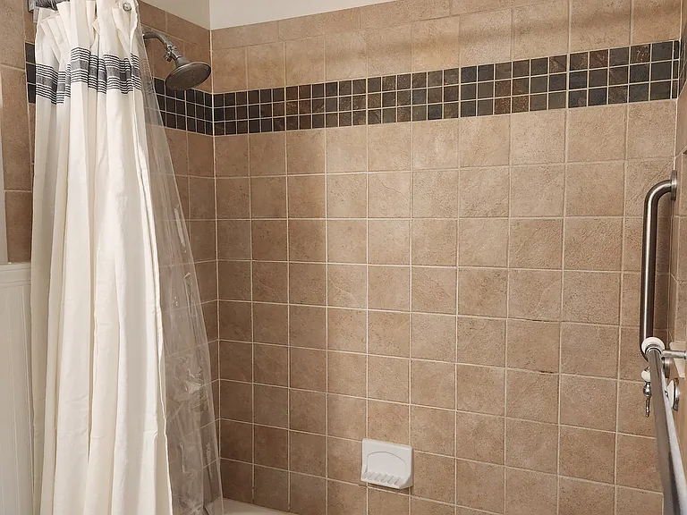 3412 Rainview Cir — Photo 8