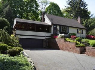 46 Devine Dr, Mahwah, NJ 07430
