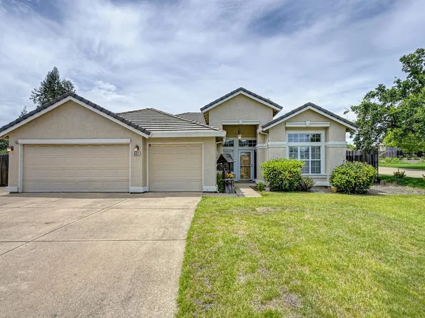 8311 Oakwood Hills Cir, Citrus Heights, CA 95610