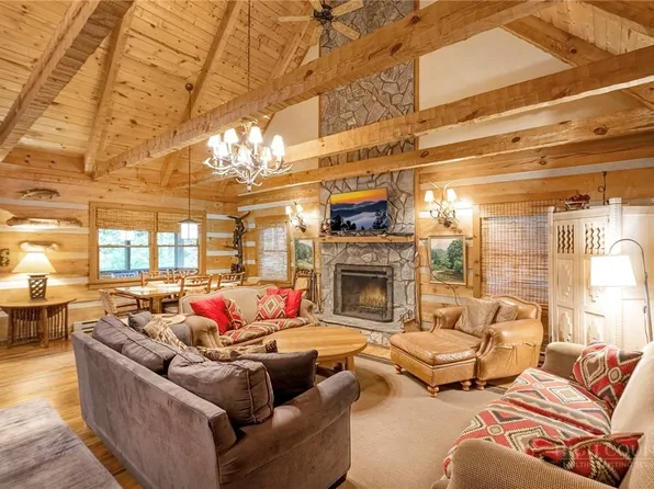 326 Hawks Lake Drive, Seven Devils, NC 28604