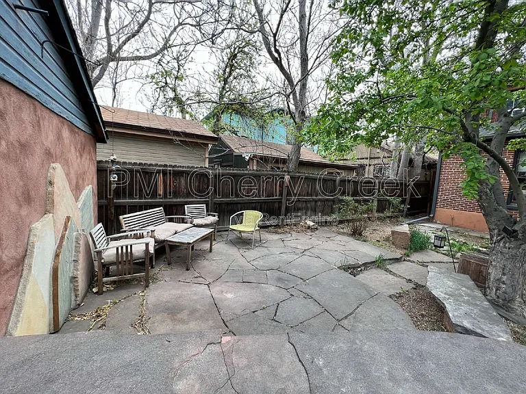 2545 Stout St — Photo 20