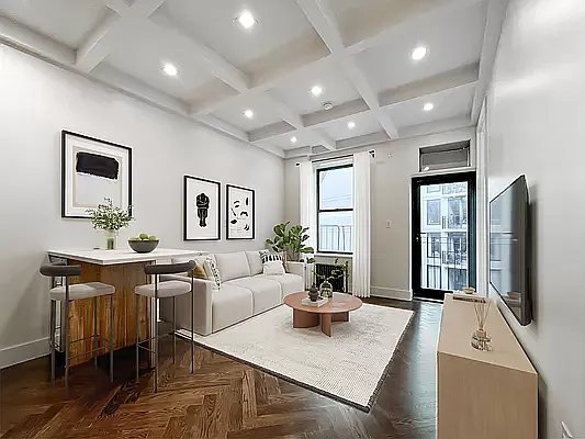 Rented by Dallien Realty Limited Liability Company | media 21