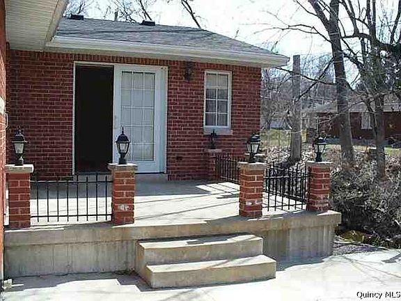 Home for Sale in Quincy, IL $179,900