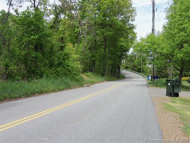 2nd image of 102 Sugar Hill Rd