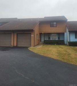 174 Melanie Way, Commack, NY, 11725
